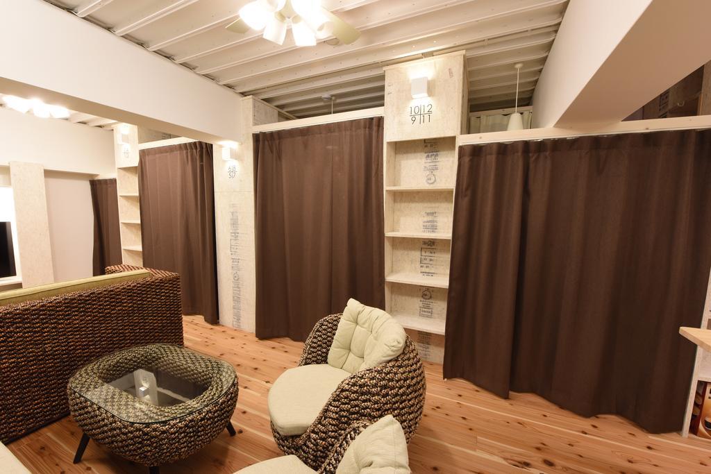 Backpackers Hotel Noosa Japan In Takatsuki Tonda Екстериор снимка