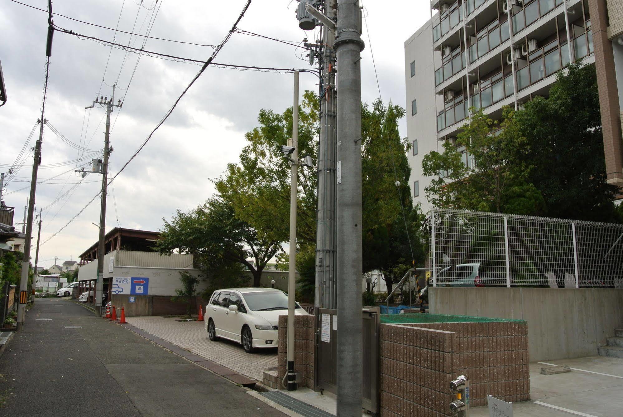Backpackers Hotel Noosa Japan In Takatsuki Tonda Екстериор снимка