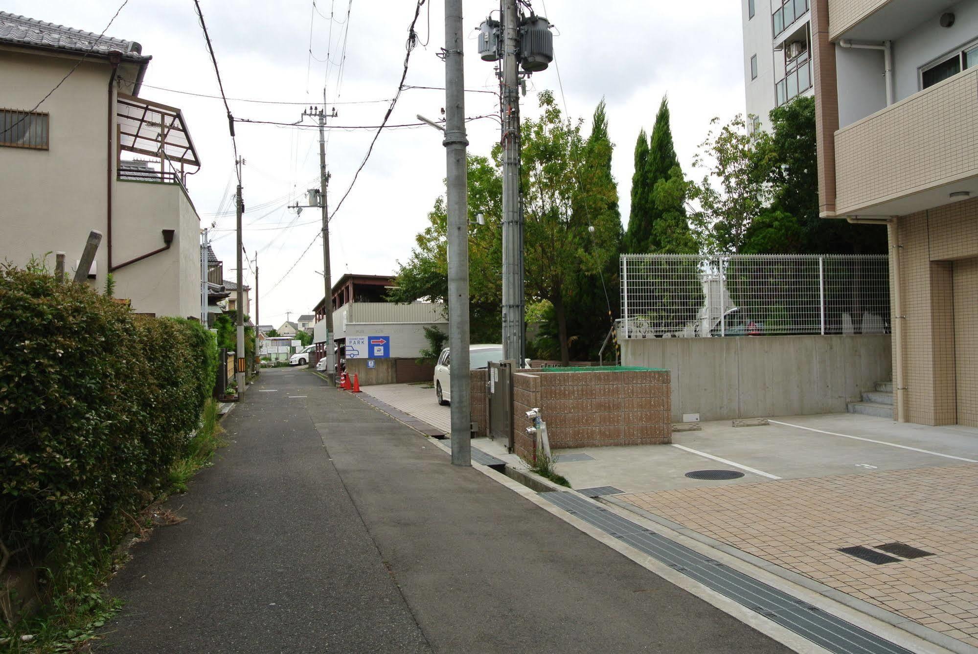 Backpackers Hotel Noosa Japan In Takatsuki Tonda Екстериор снимка
